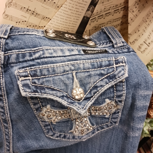 Boho Hippie Repurposed Jeans. - Picture 14 of 16